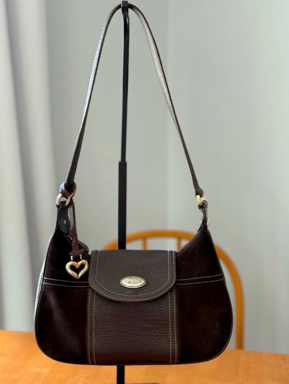 Brighton Dark Brown Leather Shoulder Bag with White Stitching